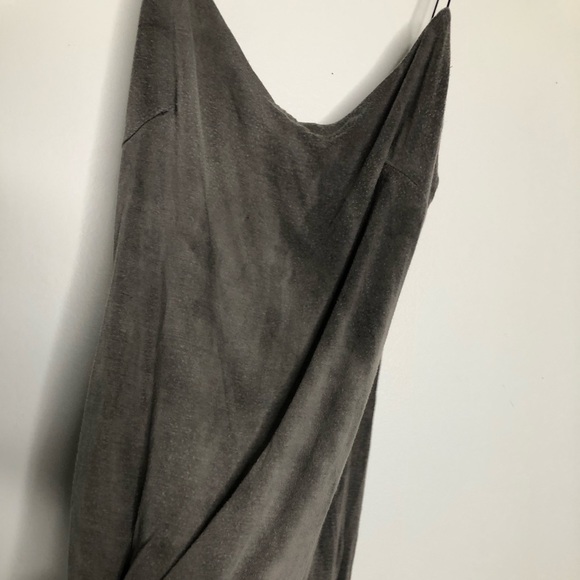 Grey suede dress - Picture 3 of 6